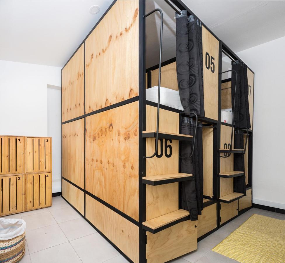 Republica Hostel Cabin Beds Богота Екстериор снимка